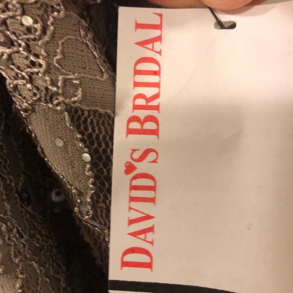 Dress - Picture 4 of 4